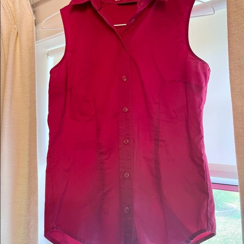 XS pink top